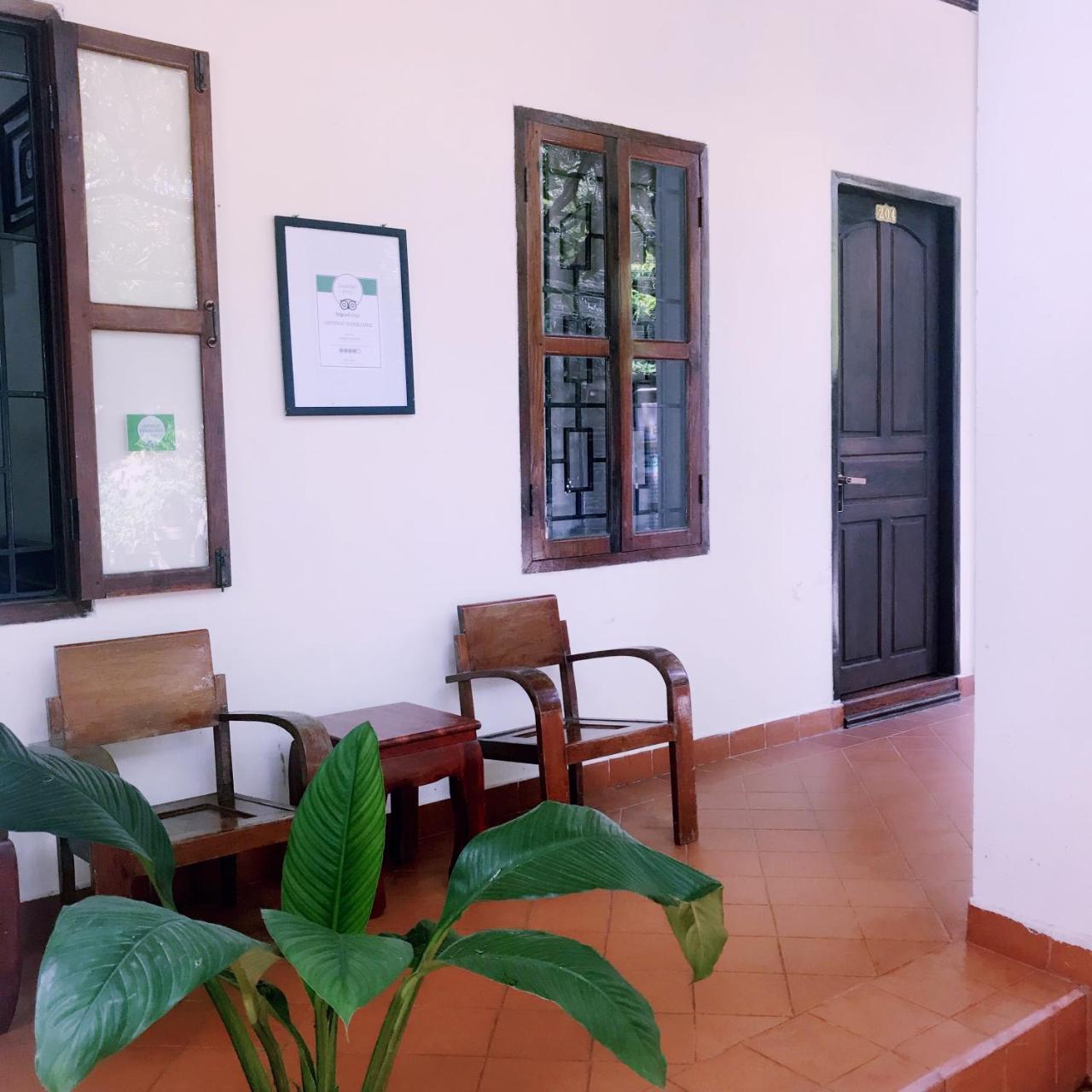 Wisdom laos hotel Luang Prabang Exterior foto