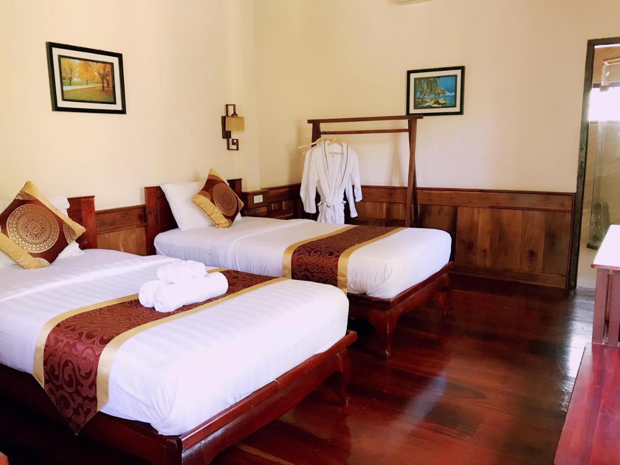 Wisdom laos hotel Luang Prabang Exterior foto