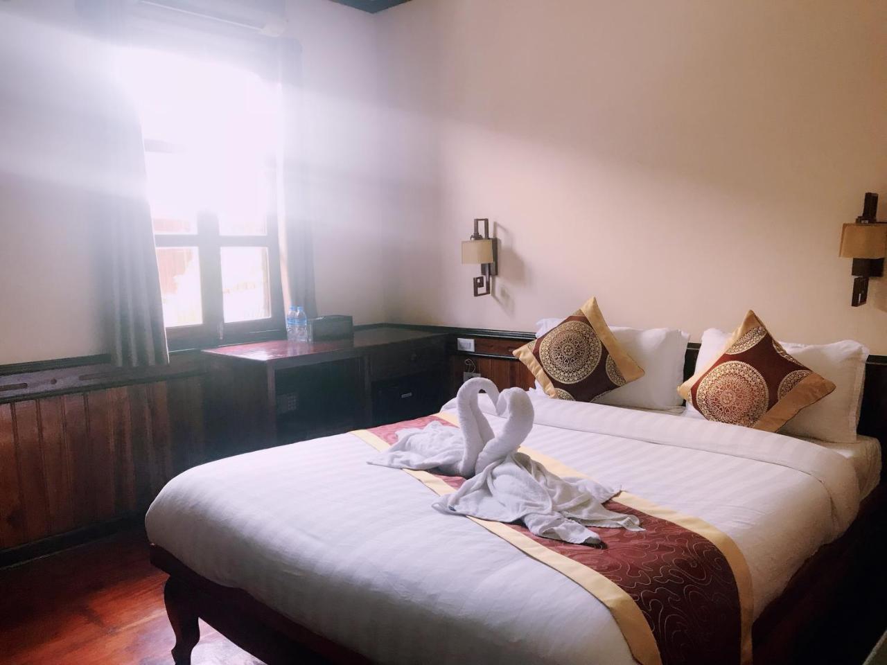 Wisdom laos hotel Luang Prabang Exterior foto