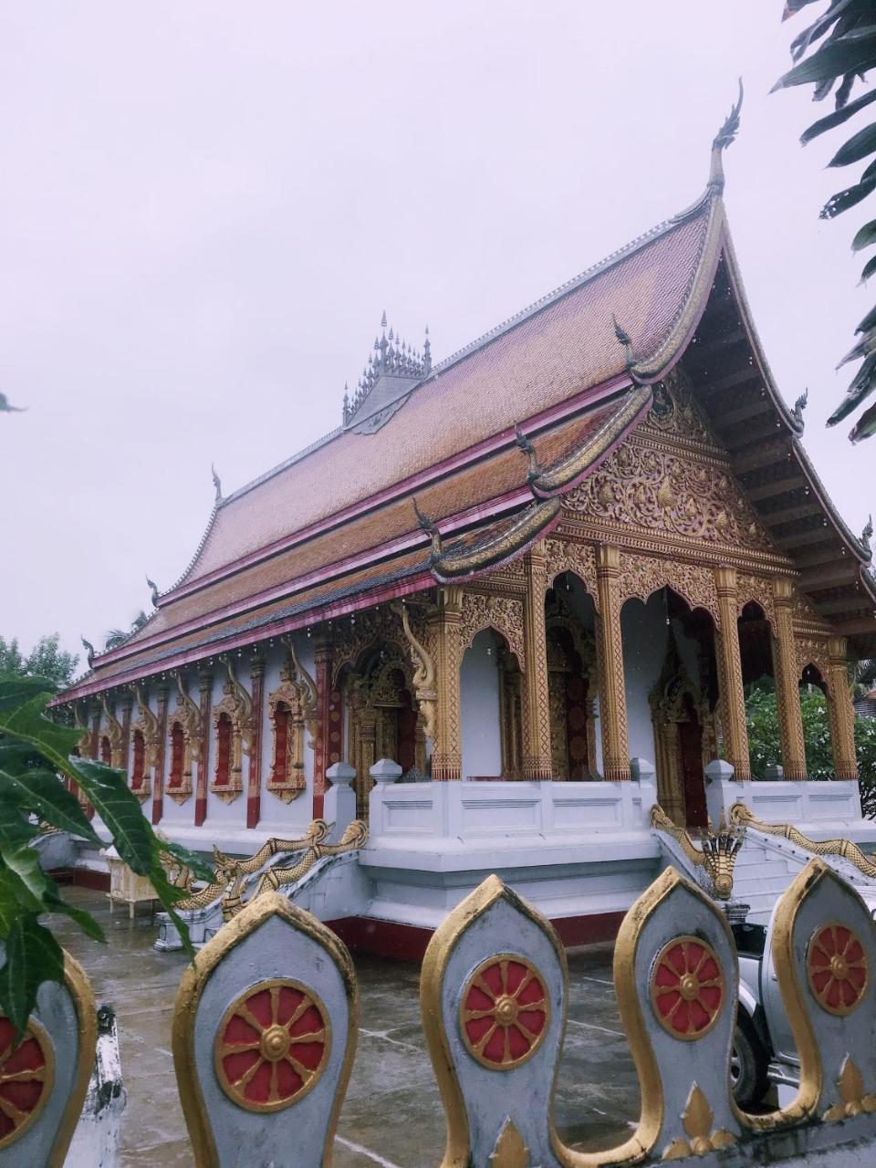 Wisdom laos hotel Luang Prabang Exterior foto